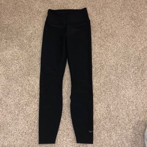 black nike leggings